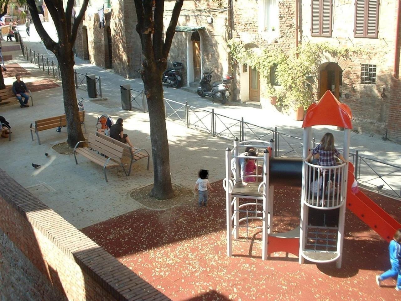 Casa Vacanze Il Campo Siena Exterior foto